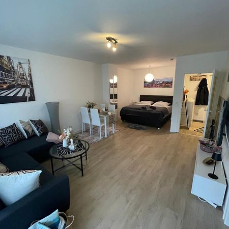 Gemuetliche, Moderne Wohnung Fuer 2-4 Personen 함브루크 외부 사진