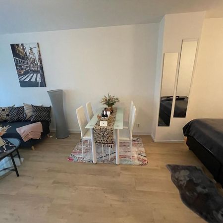 Gemuetliche, Moderne Wohnung Fuer 2-4 Personen 함브루크 외부 사진