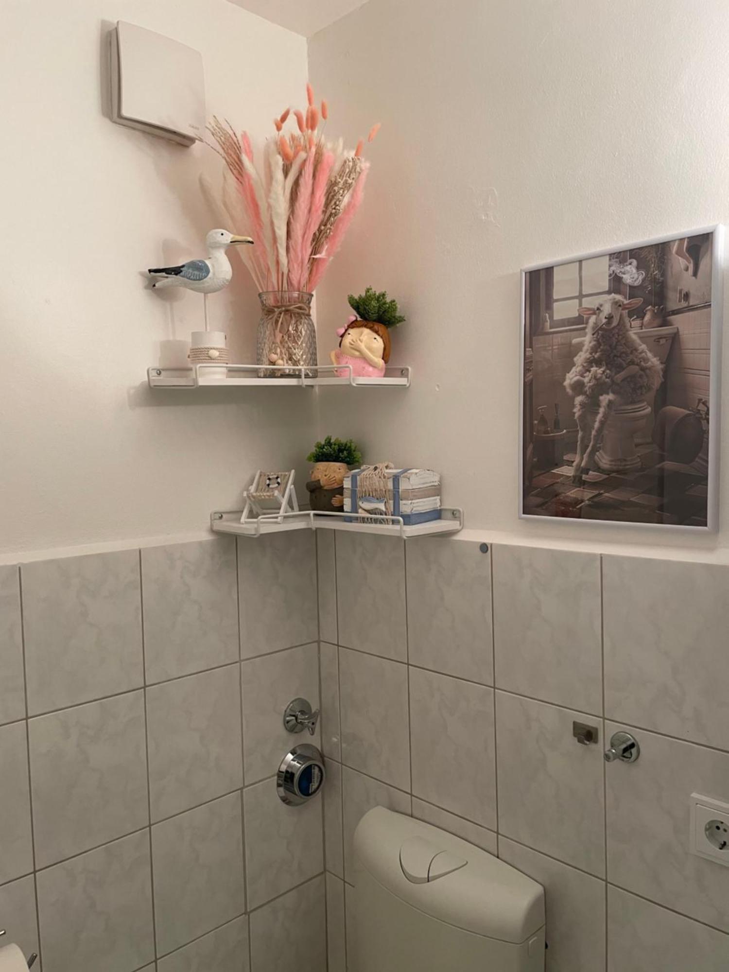 Gemuetliche, Moderne Wohnung Fuer 2-4 Personen 함브루크 외부 사진